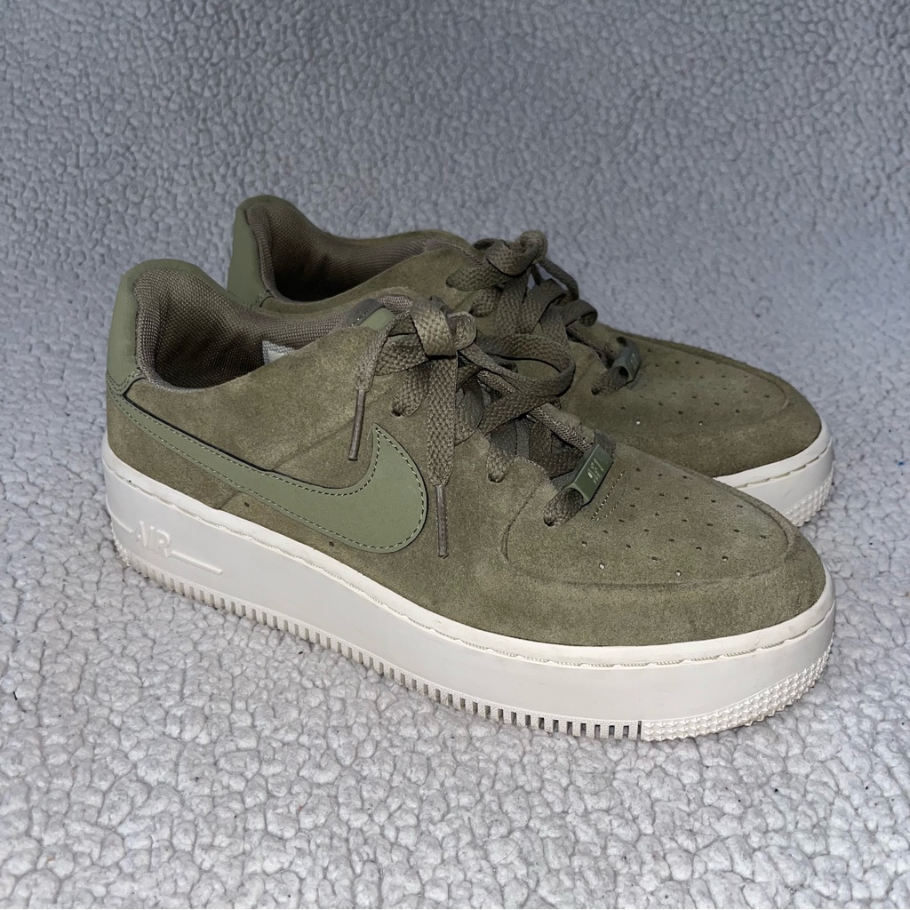 Nike Air Force 1 Sage Low’s